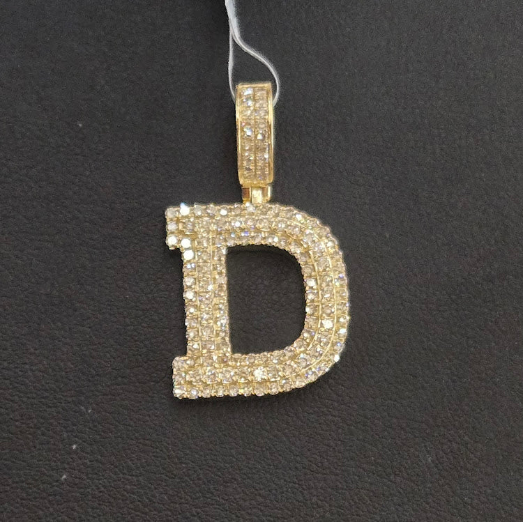 10K store diamond pendant