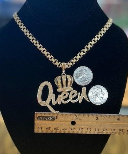 10k Yellow Gold Queen Pendant, 10k 18" Presidential link Chain with Pendant, Gold Crown Queen Pendant,Big Queen Necklace